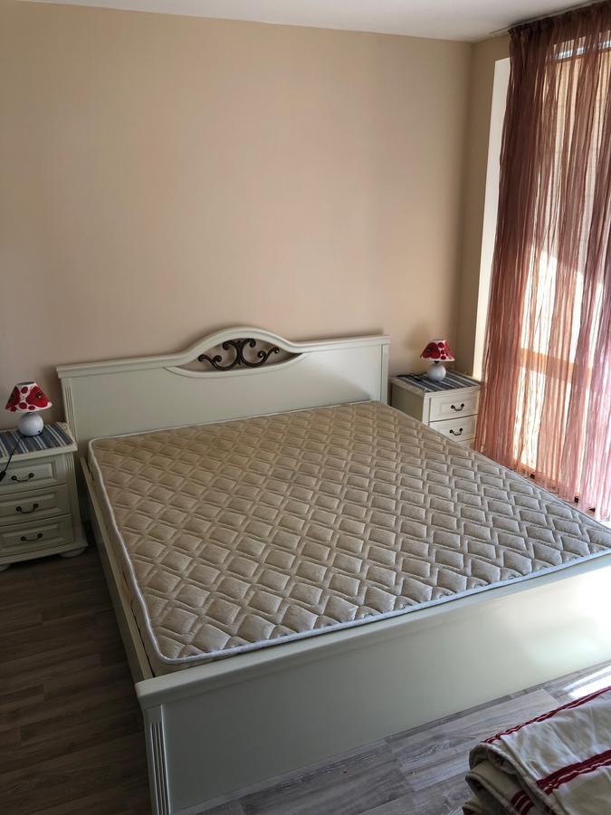 Tatyana Apartment Burgas ภายนอก รูปภาพ